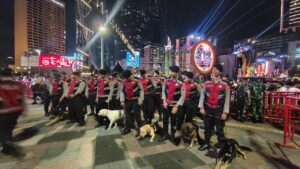 Baharkam Polri Kerahkan K-9 Jaga Keamanan Perayaan Tahun Baru di HI
