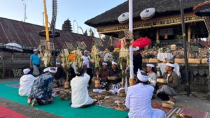 Bakti Patetami Jadi Pamungkas Ngusaba Kadasa Pura Ulun Danu Batu